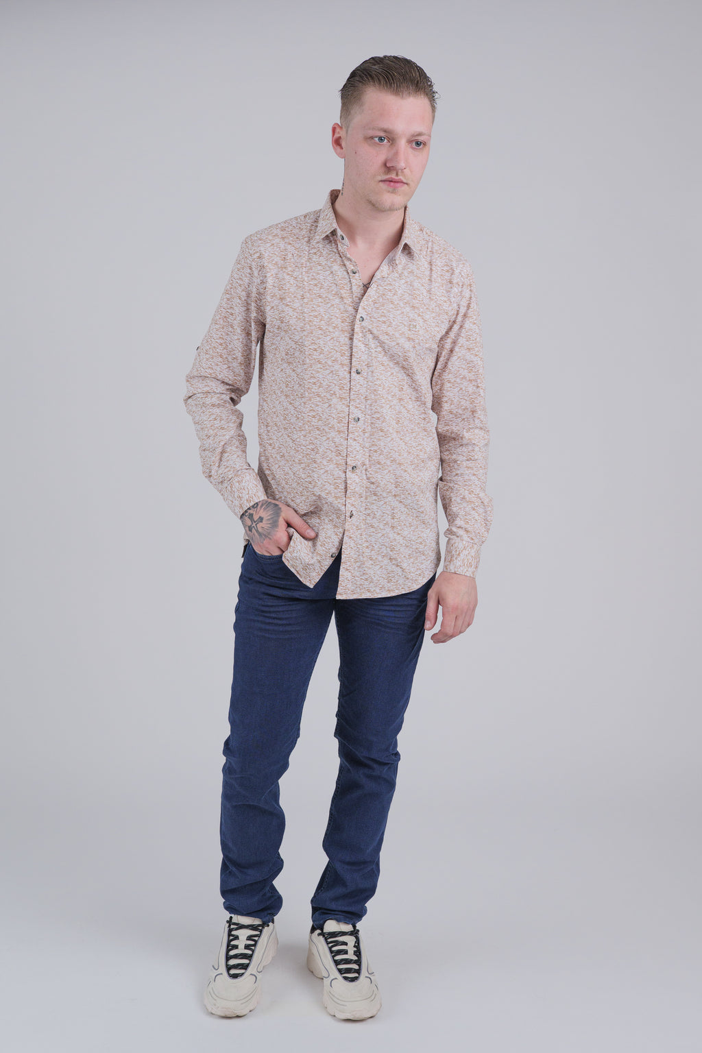 Camisa