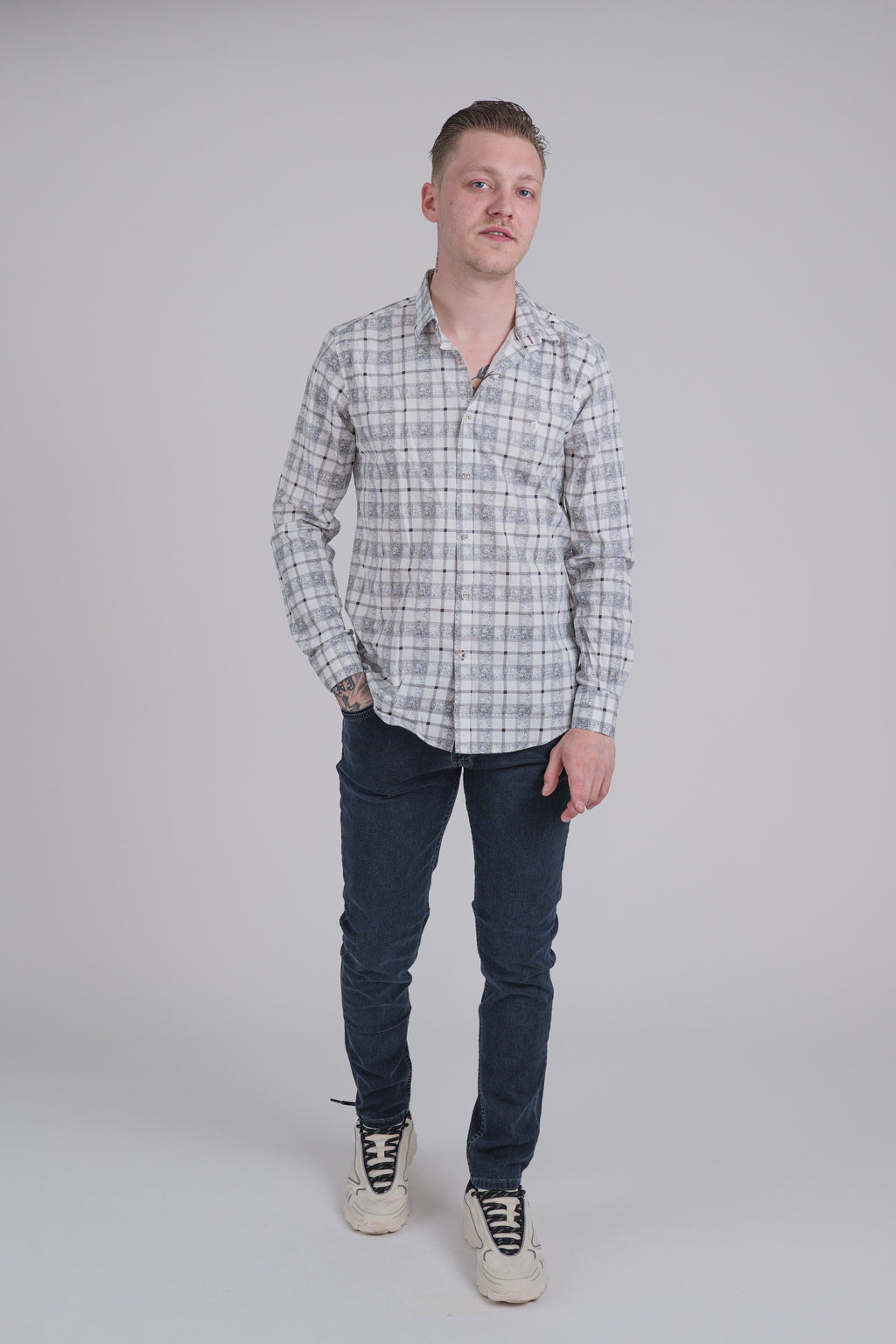 Camisa