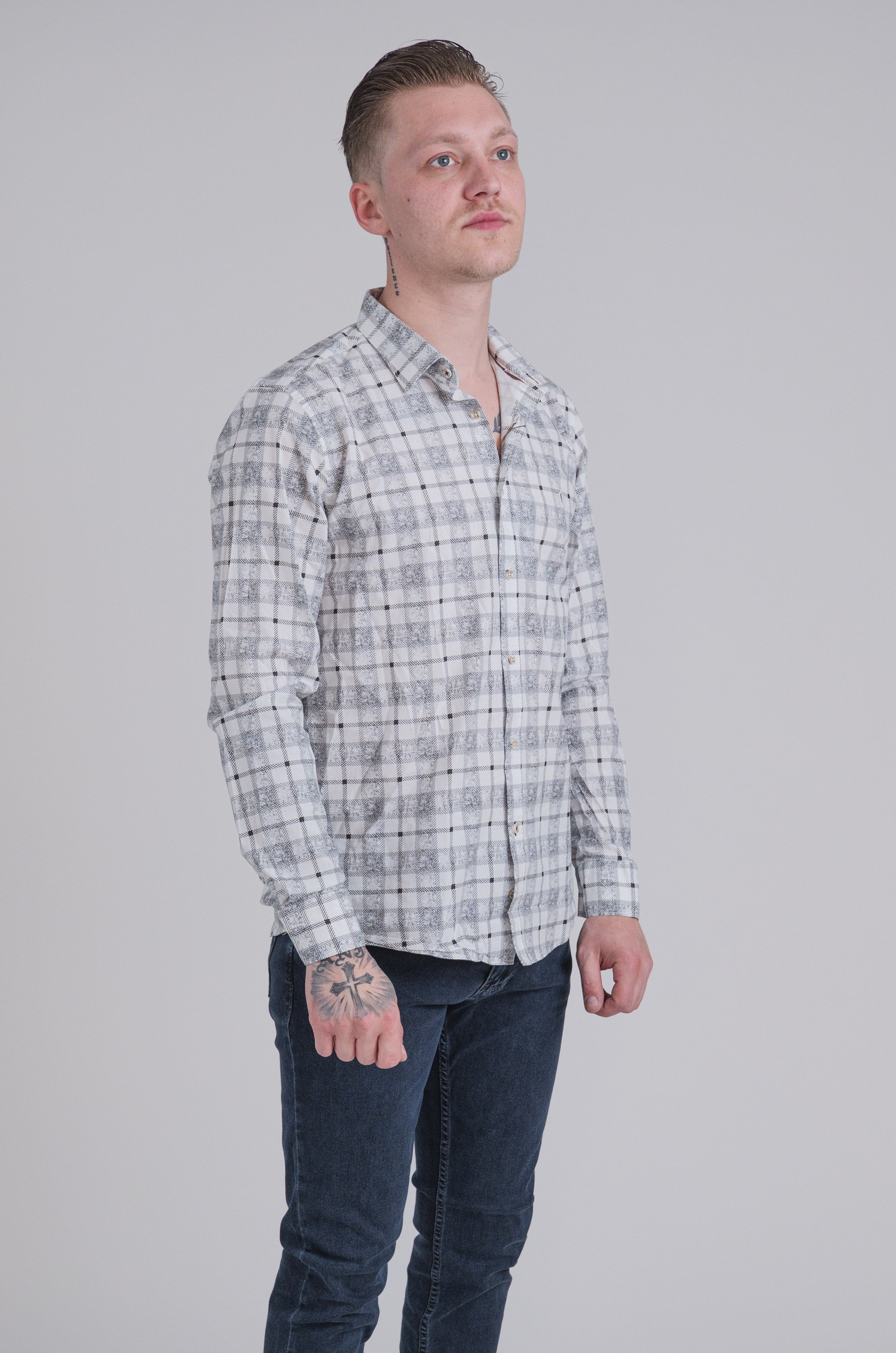 Camisa