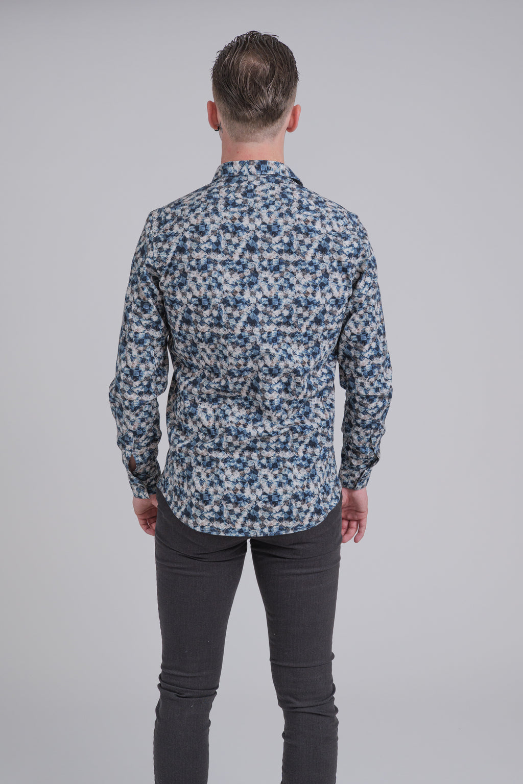 Camisa