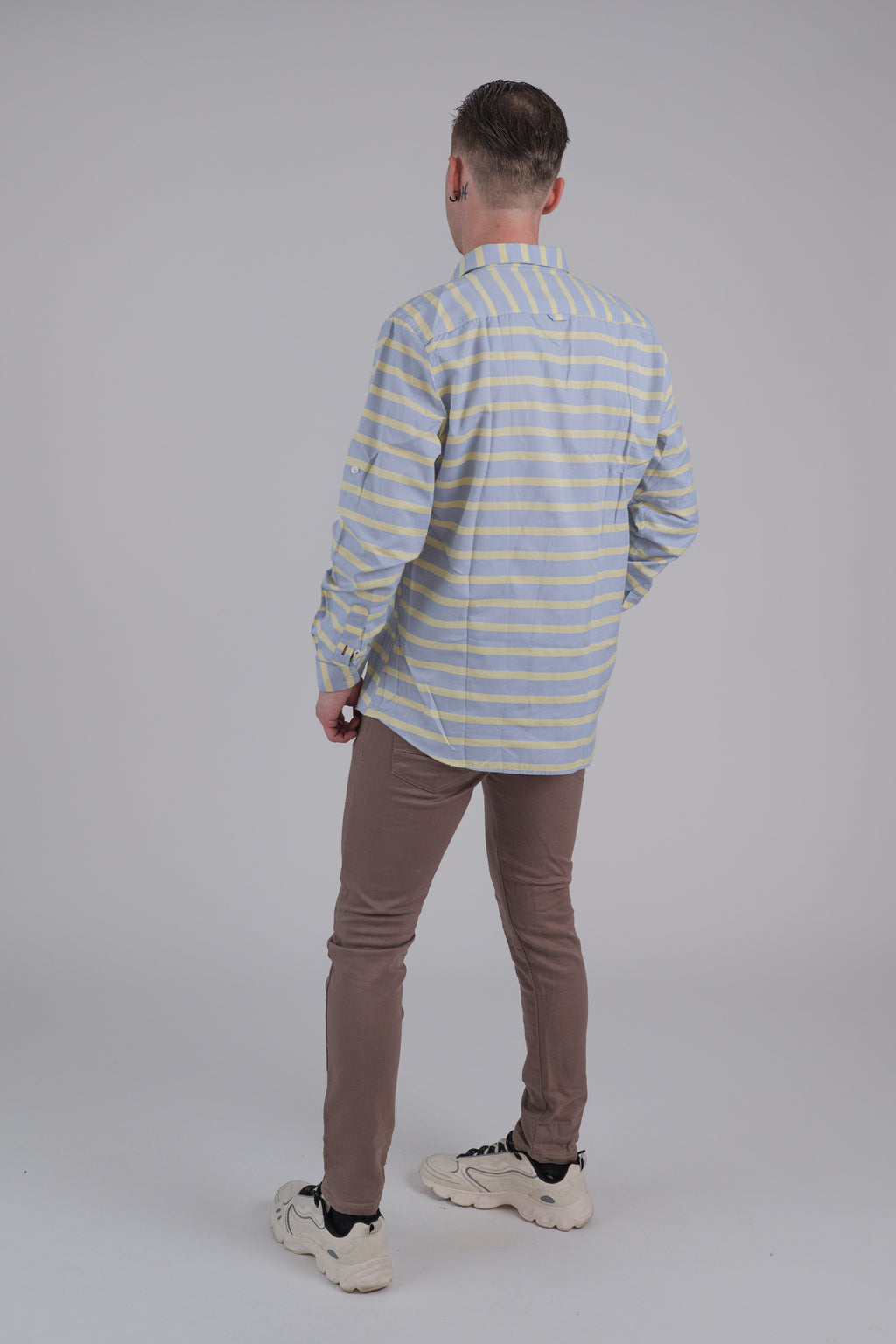 Camisa