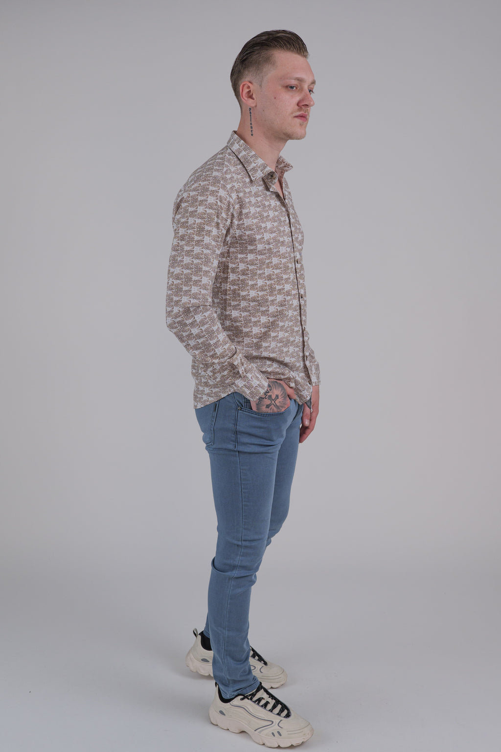 Camisa