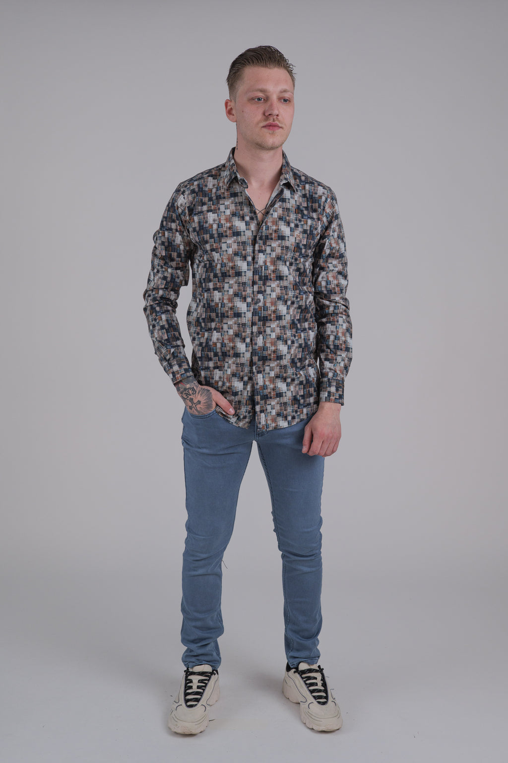 Camisa