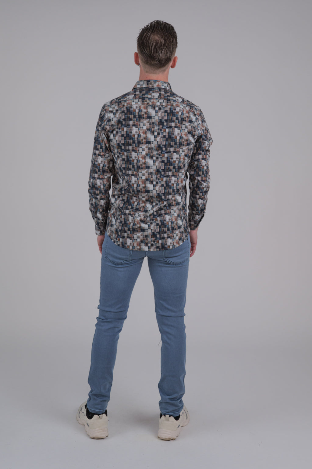 Camisa