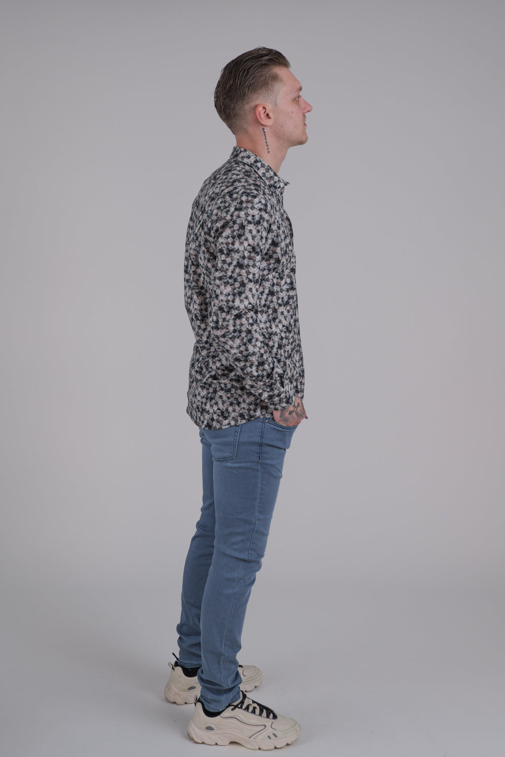 Camisa