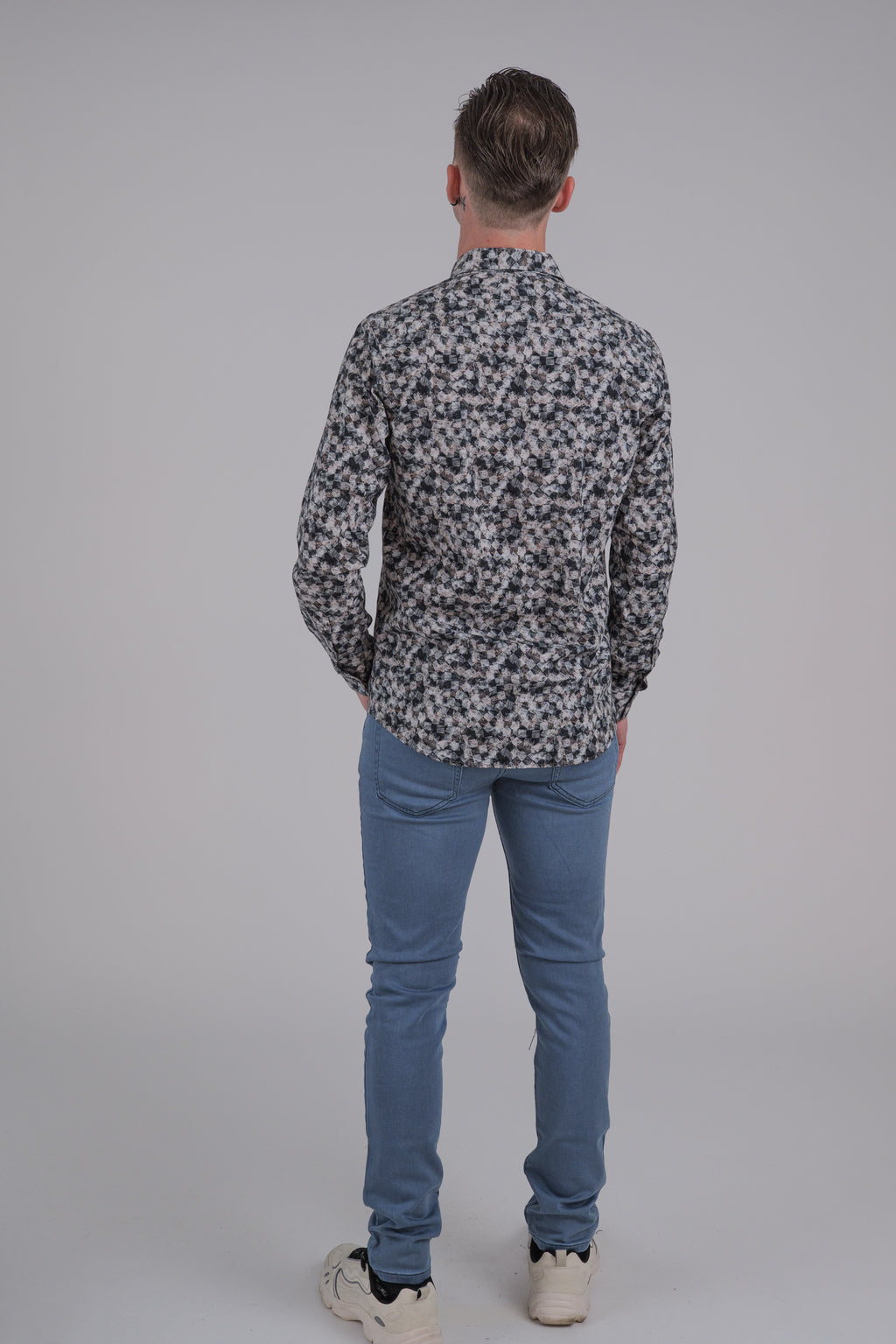Camisa